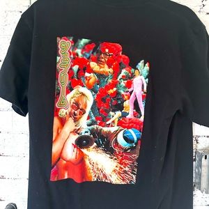 WORN ONCE SUPREME SHIRT